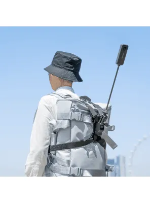 Insta360 – Montage tabouret sur sac à dos pour vue à la troisième personne - ​Drones Professionnels & Grand Public | Boutique Française