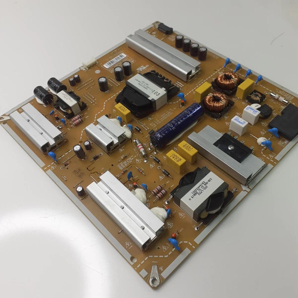 CARTE D'ALIMENTATION EAY65769201 pour Télé LG 75UN71006LC - ​Drones Professionnels & Grand Public | Boutique Française​ - {'count': 1, 'name': 'PIECES'}