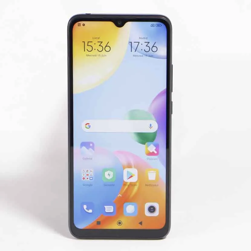 Smartphone Redmi 10C Android 11 – RAM 4Go Capacité 64Go / Double SIM (nano Vente SIM) + microSD - Saldi Straordinari – Offerte Speciali Disponibili Adesso
