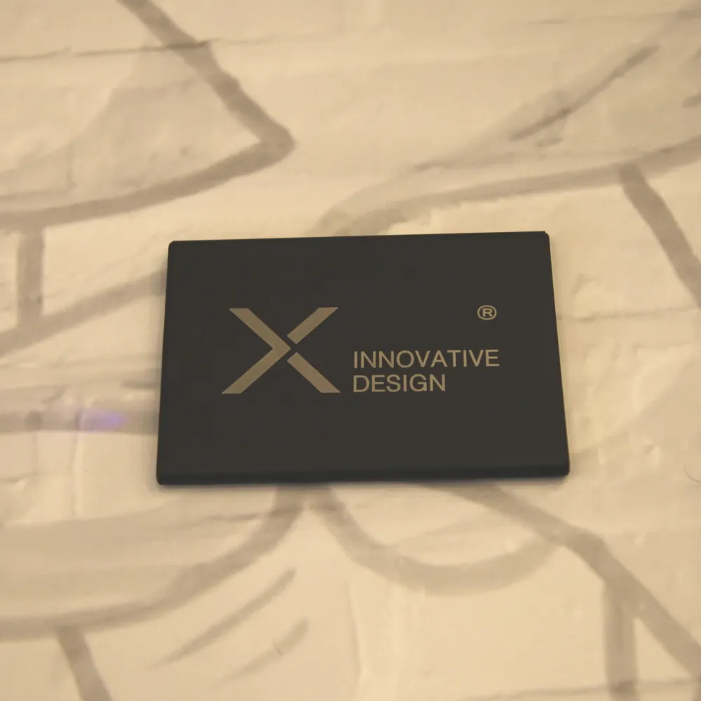 Powerbank magnétique extra fin 3000 - ​Drones Professionnels & Grand Public | Boutique Française​ - {'count': 1, 'name': 'Luxcell'}